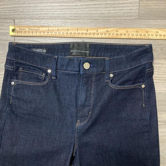 White House Black Markey High Rise Skinny Flare Jeans Dark Wash Size 4 - Picture 2 of 7